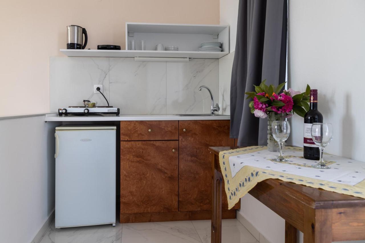 Tigaki Miros Hotel Apartments المظهر الخارجي الصورة